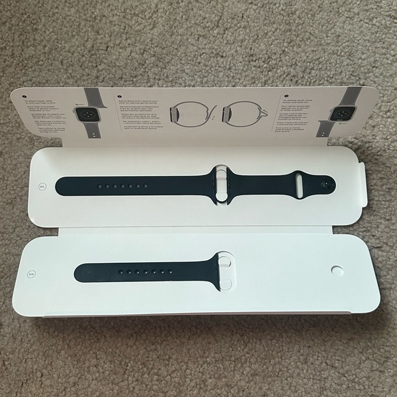 Apple Watch Band - Picture 2 of 2